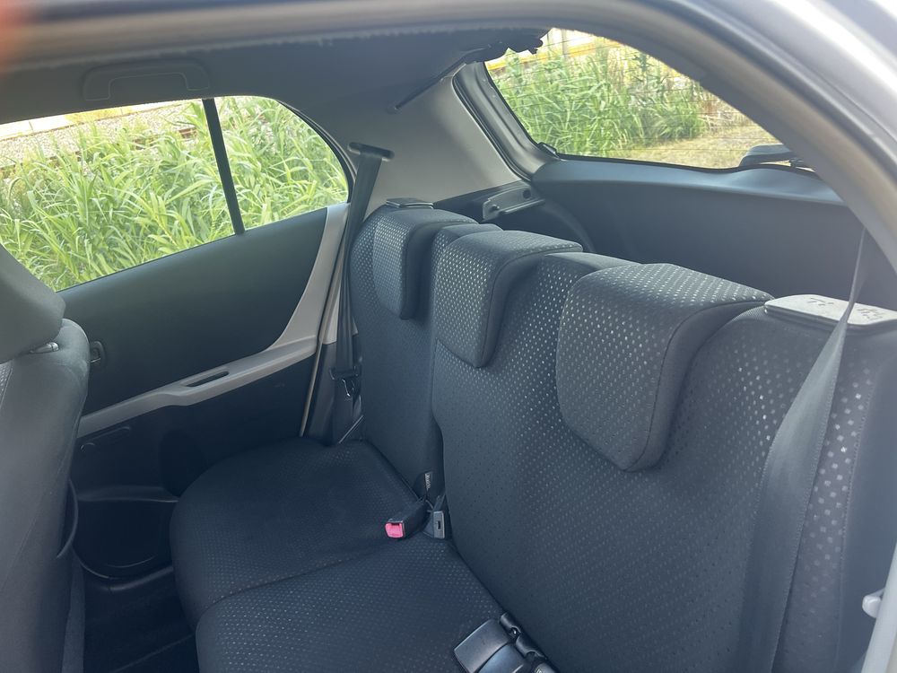 Carro Toyota Yaris