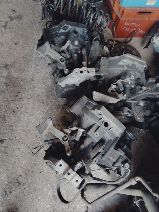 Запчастини до транспорту