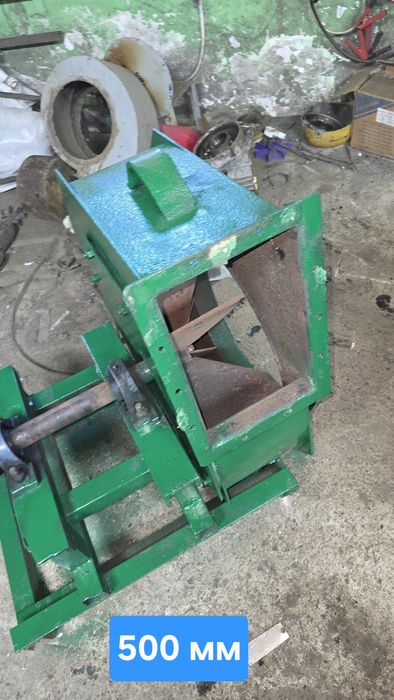 В ентилятор на тирсу. Транспортний вентилятор.