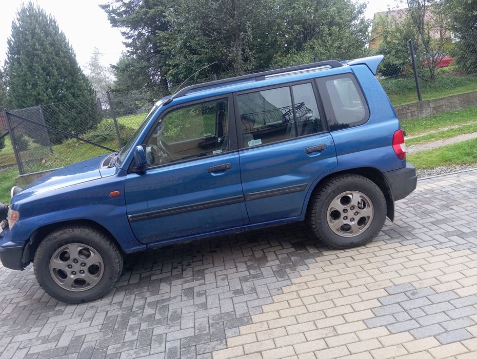 Mitsubishi Pajero pinin
