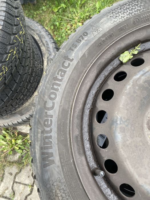 205/55r16 H XL Continental