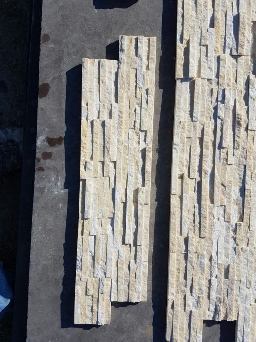 Pedra creme - quartzito tiras finas