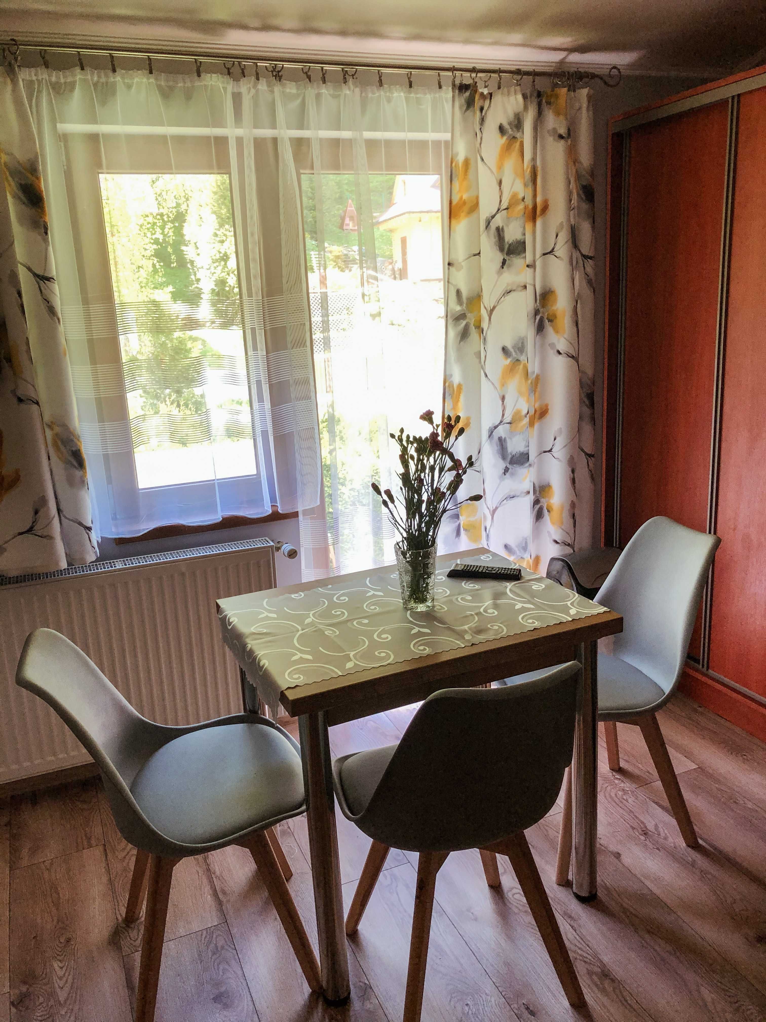 Pokoje Beata z aneksami kuchennymi, noclegi Wisła, apartamenty.