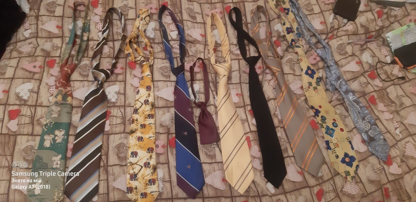 Продам колекцію галстуків