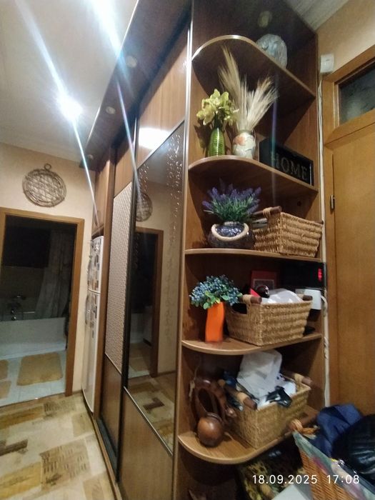 Продаж 2-кімнатної на Адміральській