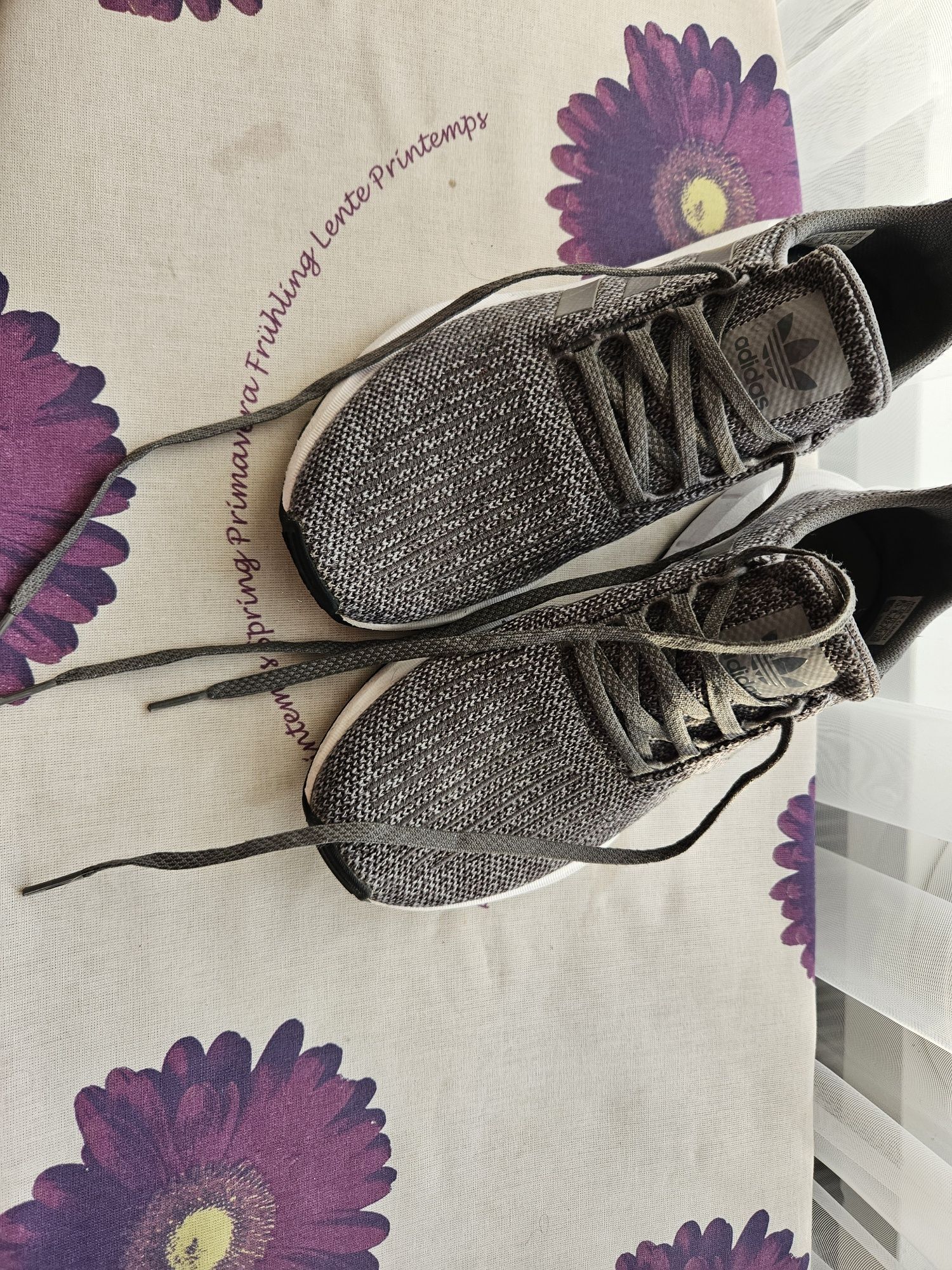 Adidas Swift Run r.42