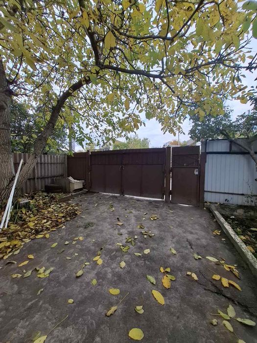 Продаж будинку Нові Безрадичі,вул.Жовтнева.Київська обл,15 км до Києва