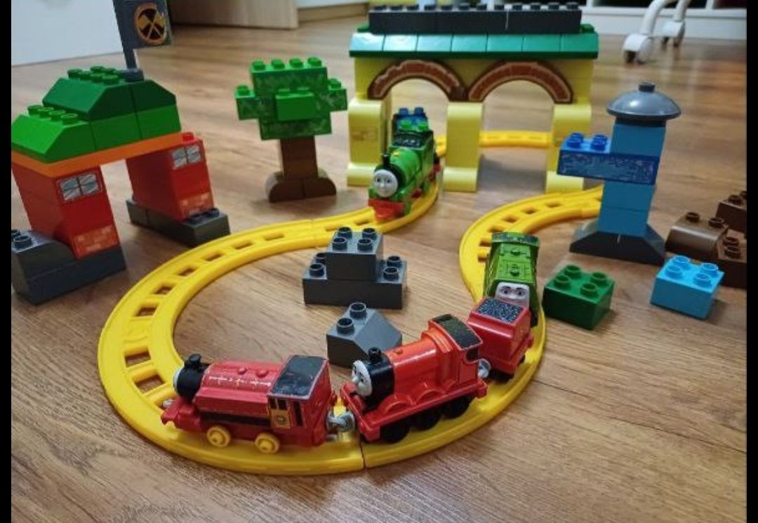 Mega blocks Tomas friends залізна дорога лего