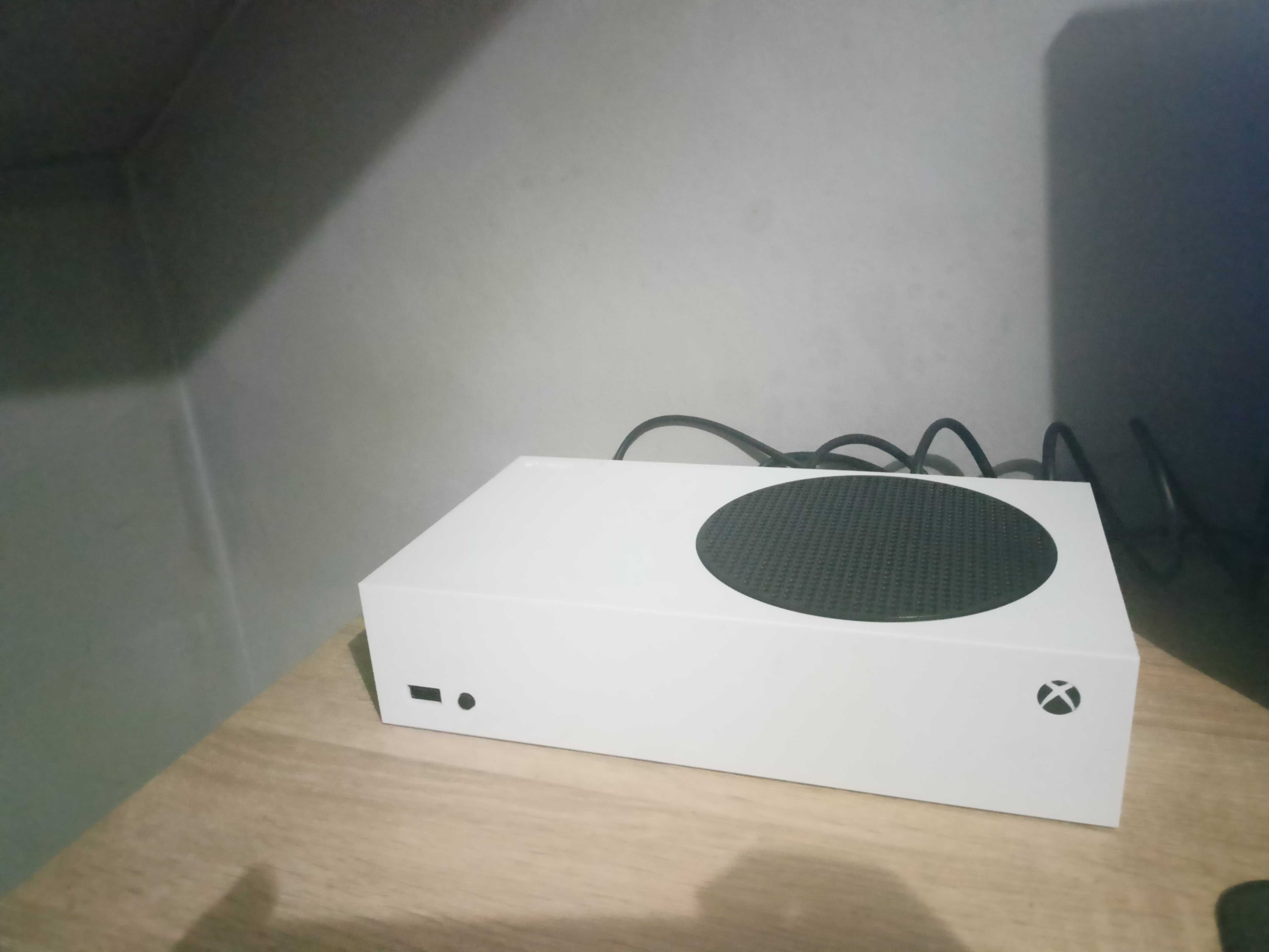 Xbox series s 512gb + 1 pad