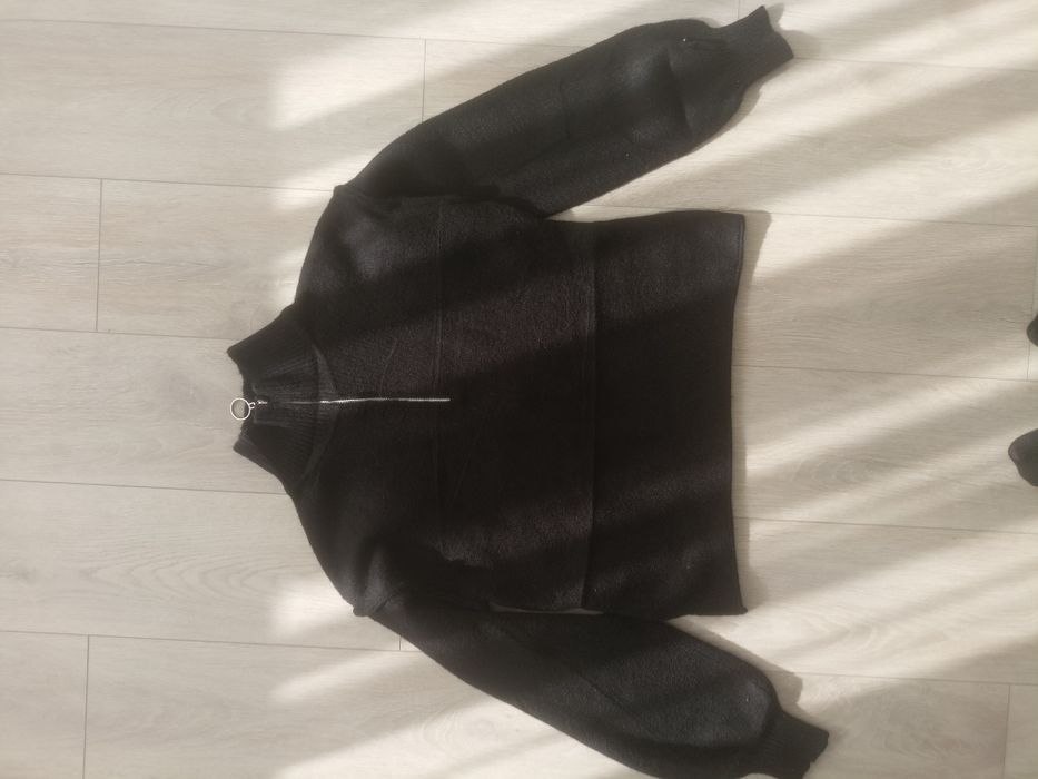 Продам світер жіночий