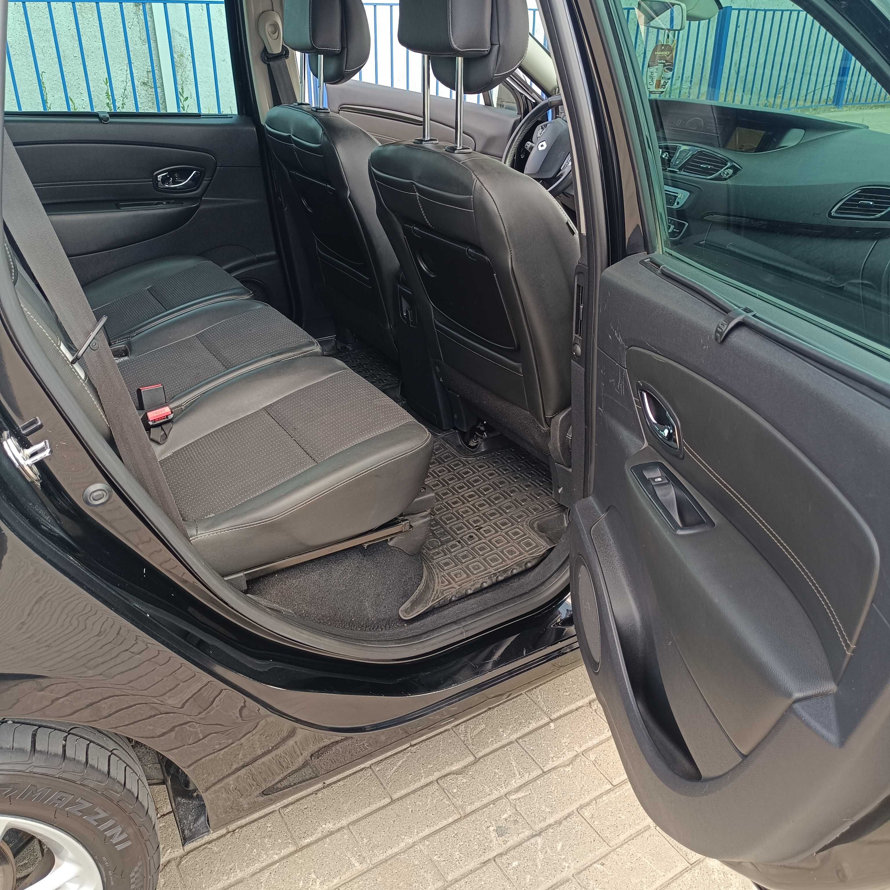 Renault Scenic 2013