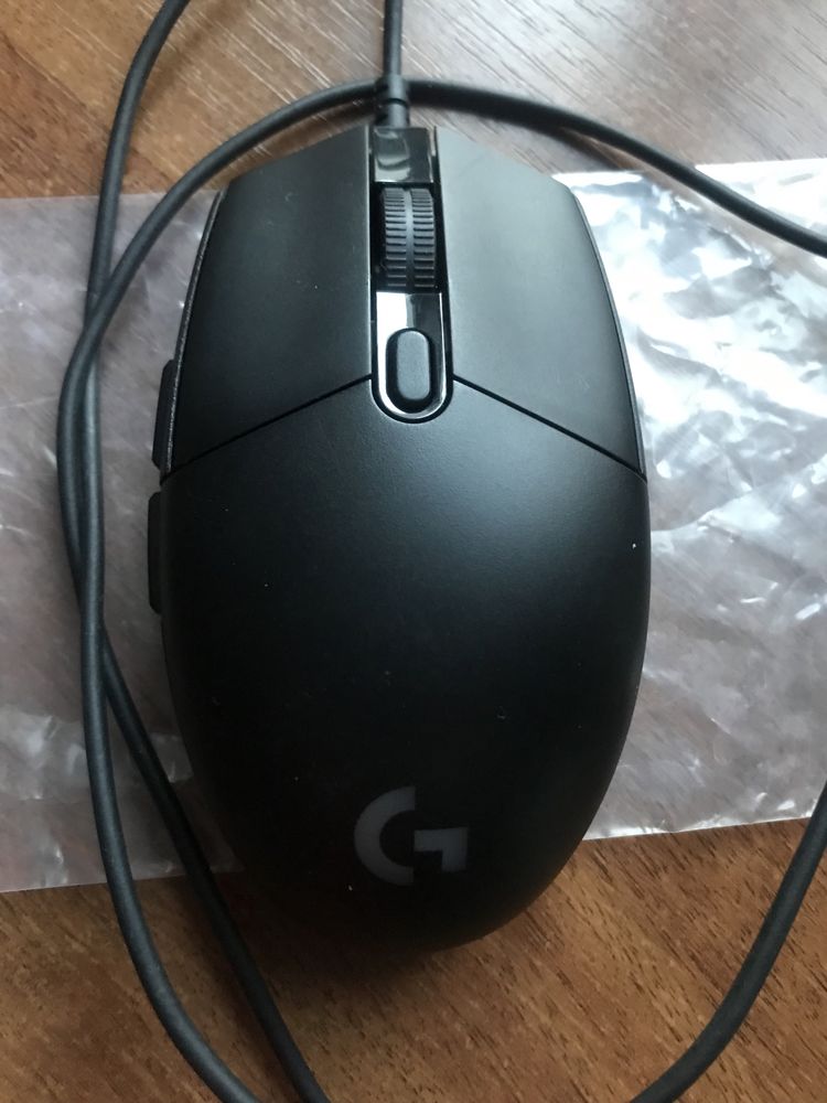 Игровая проводная мышь logitech G 102