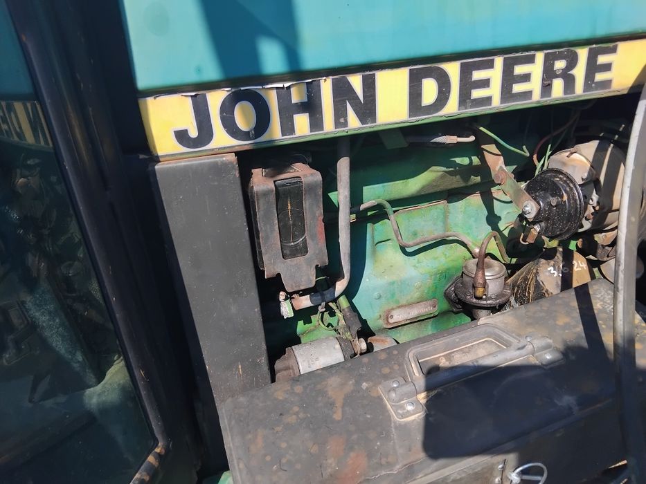 John Deere  1640