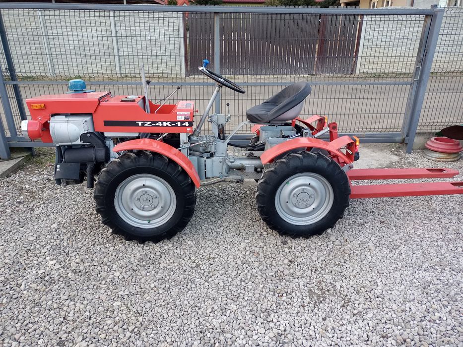 Traktorek Ogrodniczy TZ-4K-14 agrozet Ciągniczek 4X4 super tv521 BDB