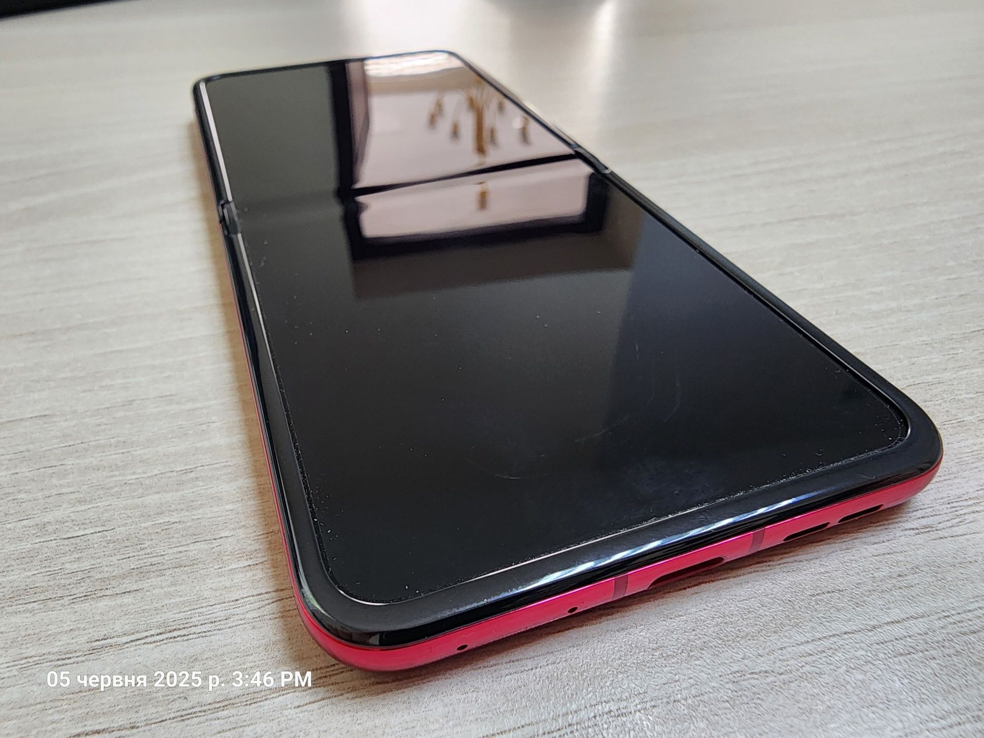 Motorola Razr plus 2024 5g 12/256