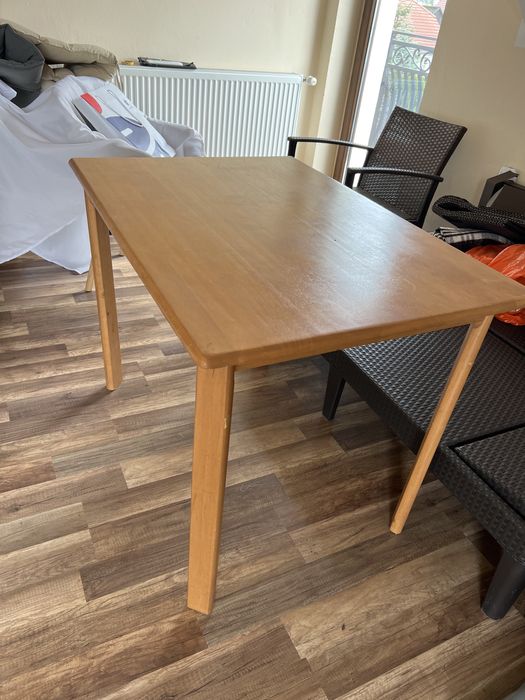 Sprzedam Stół kuchenny