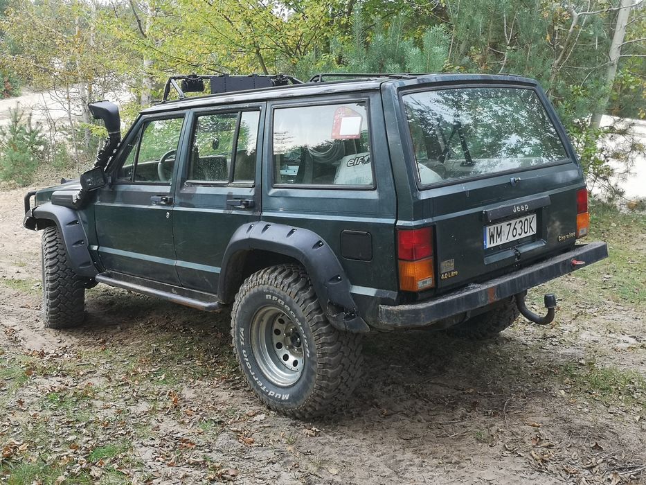 Jeep Grand cherokee Xj 4.0 z Lpg mopar doinwestowany