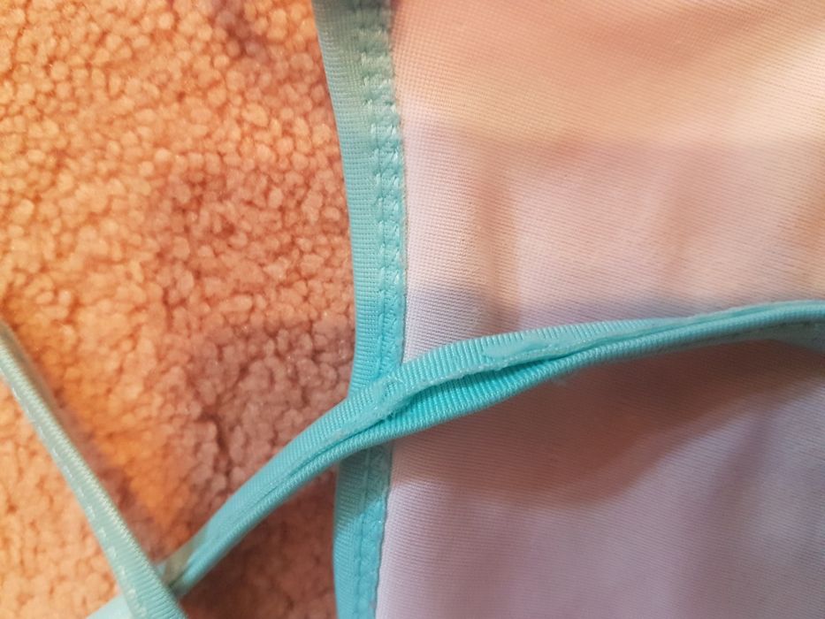 Stroj kąpielowy dla dziecka Kraina Lodu 122/128