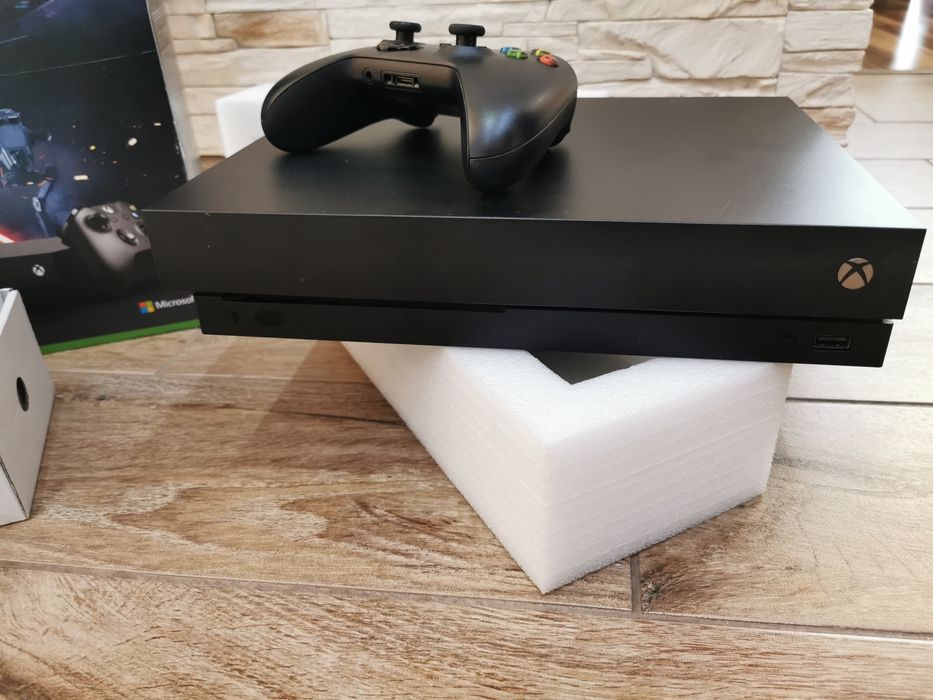 Konsola Xbox one x