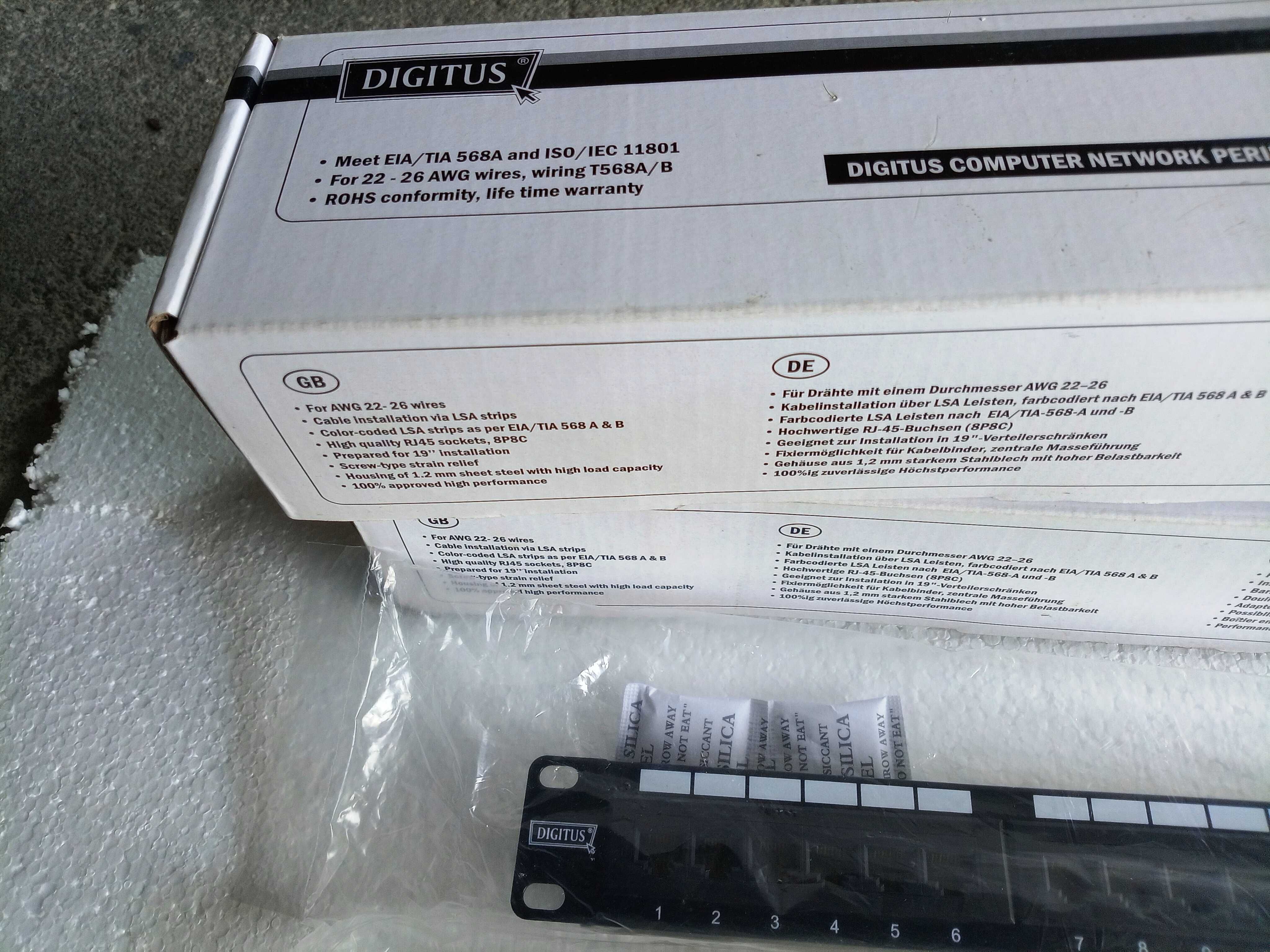 Rack RJ45 com 24 saídas