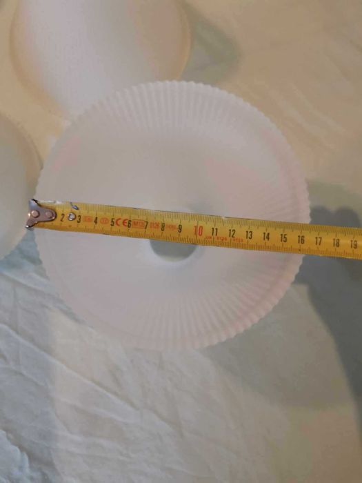 Klosz mleczno-biały