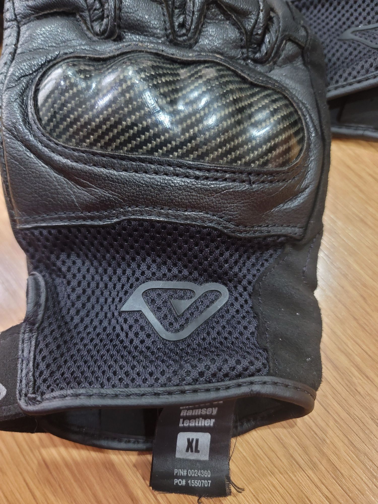 Luvas Motard......