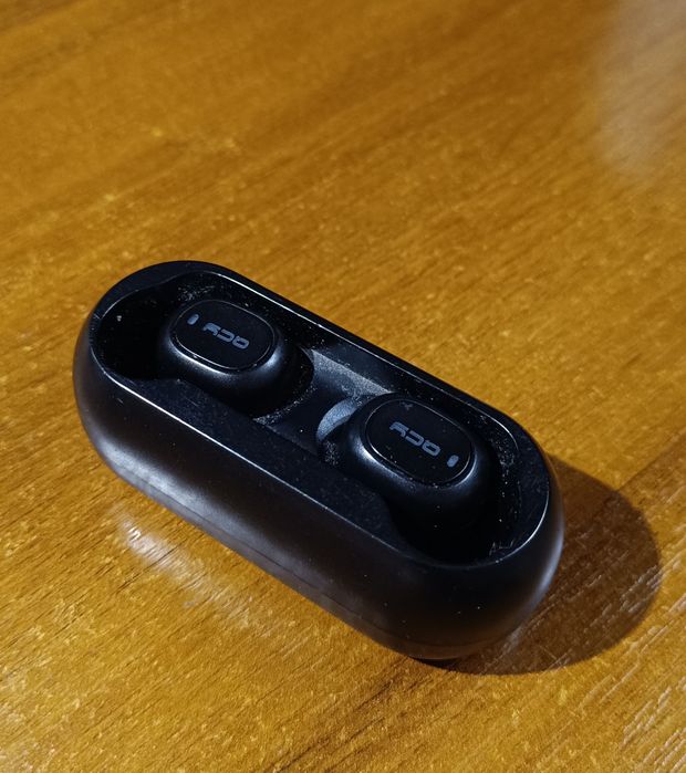 Продам блютуз навушники QCY-T1C