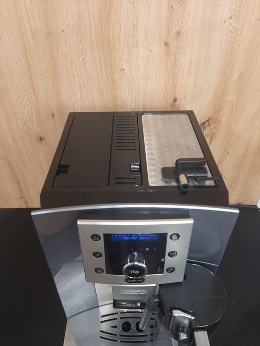 Кавовий апарат кавомашина Delonghi ESAM 5500 Cappuccino