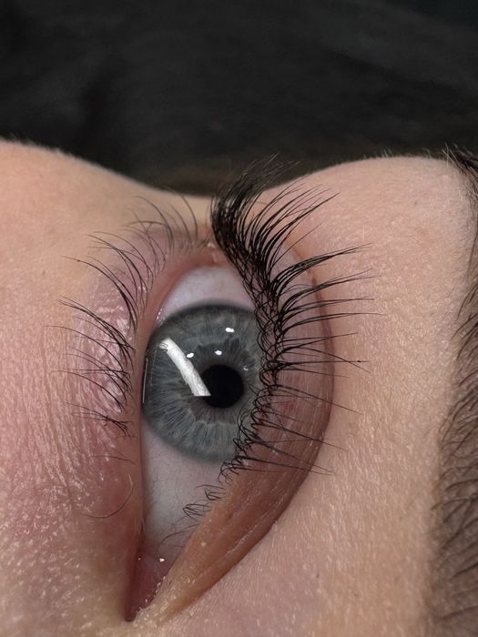 Ламінуваня вій , брів