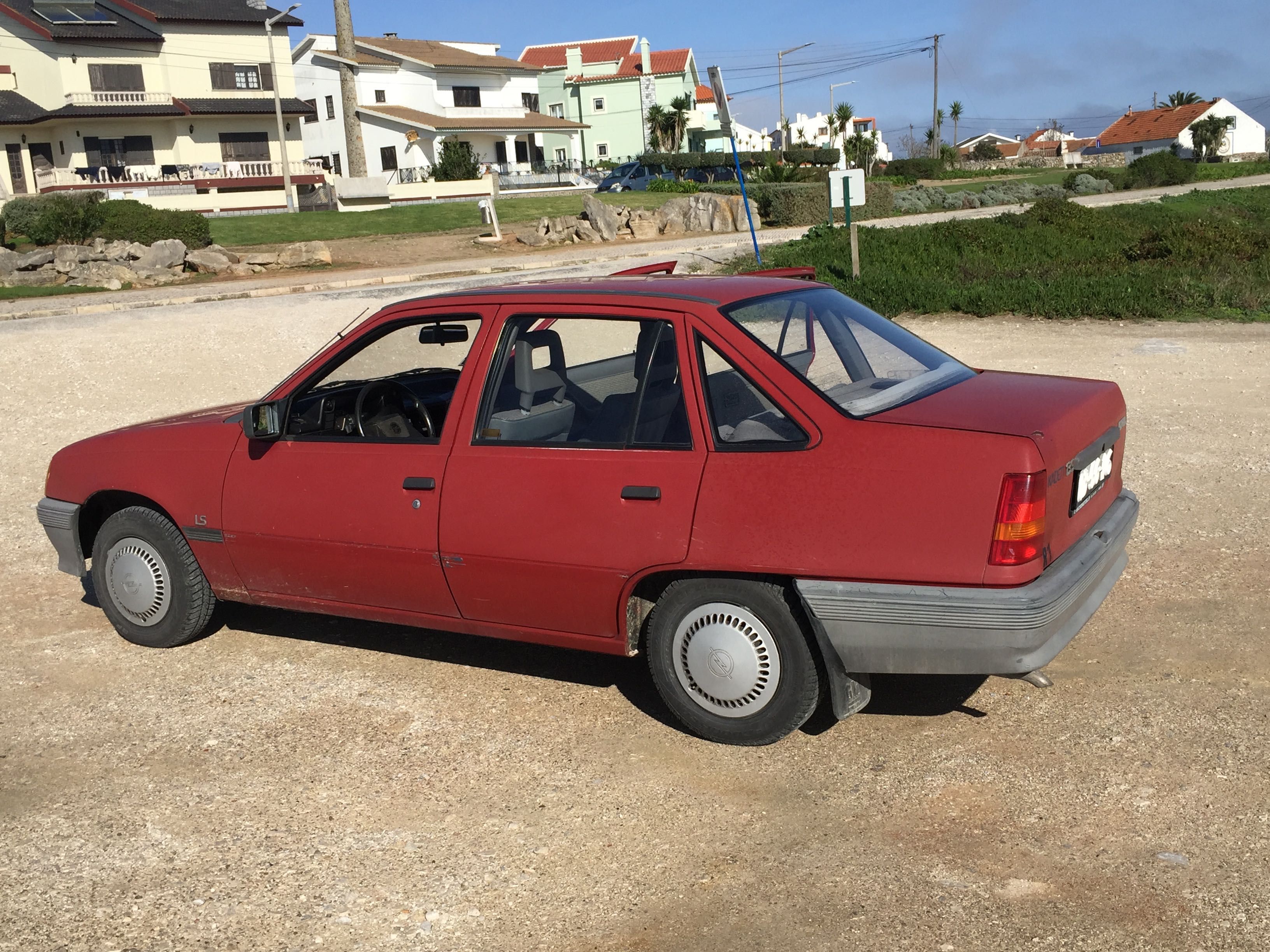 Opel kadett 1.3s