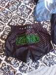 Okazja nowe spodenki FAIRTEX raz ubrane ,spodenki Muay thai