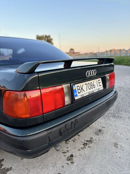 Ауді 100 с4 1993 року 2.0 бензин