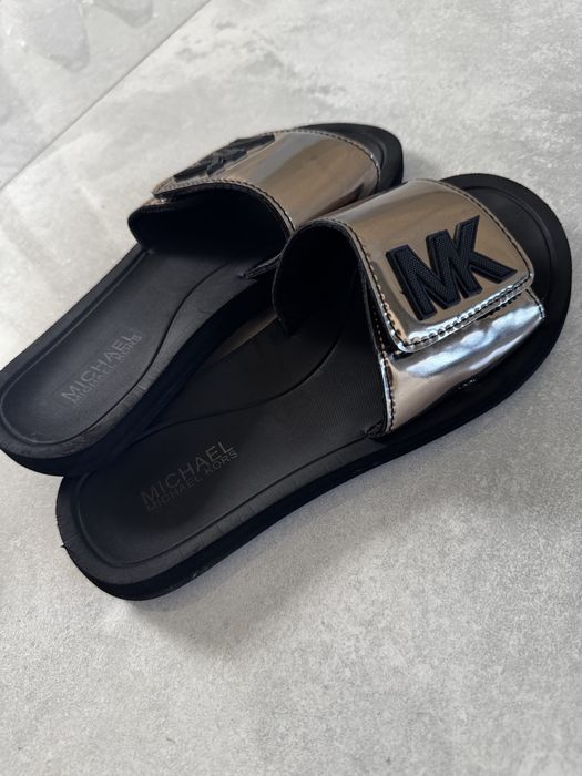 Klapki Michael Kors czarne