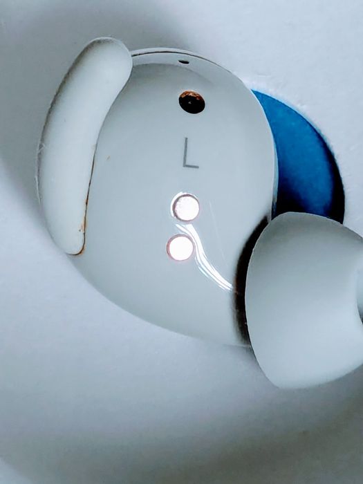 Наушник (левый) TWS Google Pixel Buds A-Series и кейс для зарядки