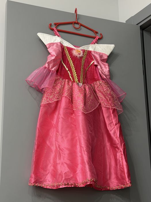 Новорічний костюм «Сплача красуня»