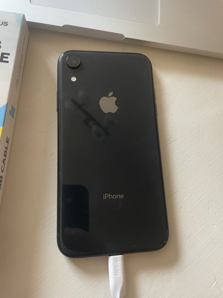 Apple iPhone XR память 64Gb Neverlock МДМ