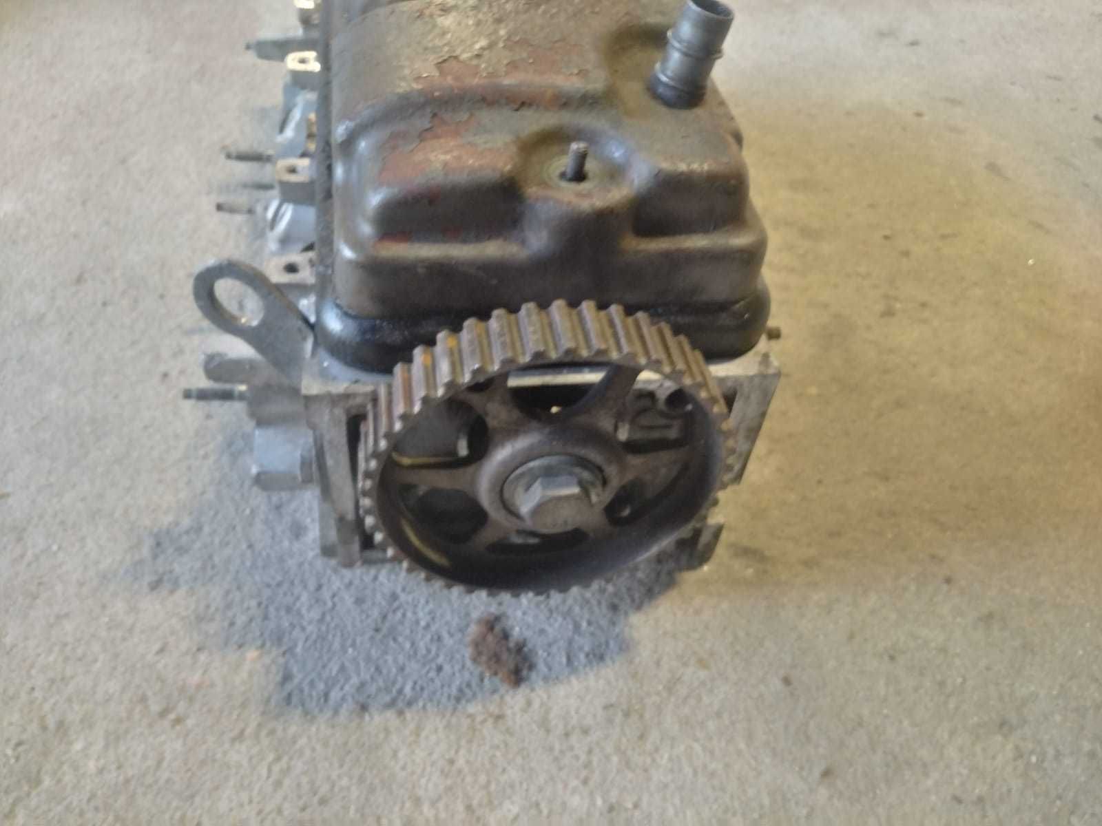 Cabeça do Motor Peugeot 206 1.1i HZF 1998 a 2003