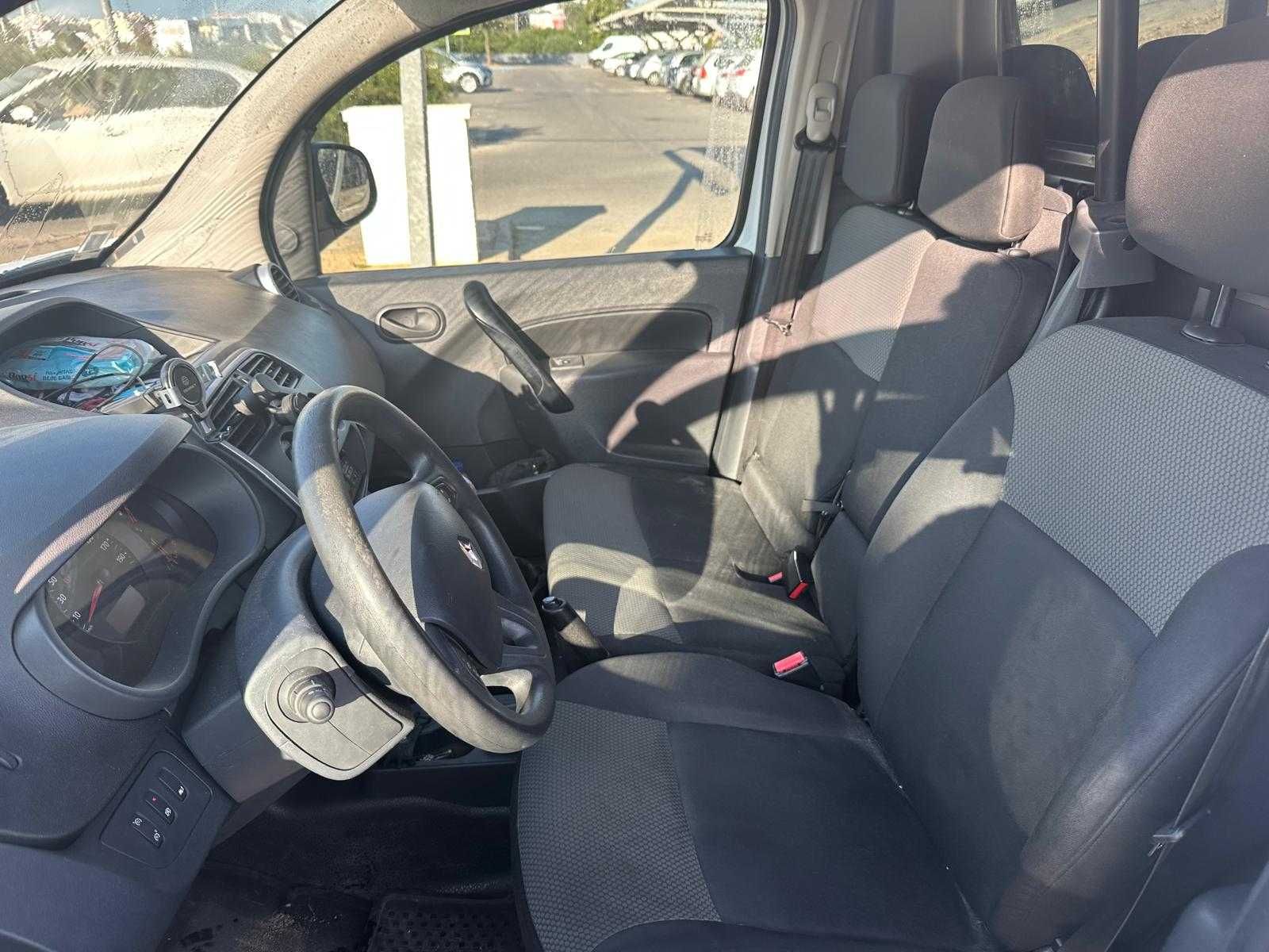 Renault kangoo Maxi 3lug longa