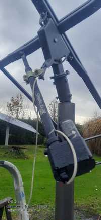 Solar tracker dwuosiowy