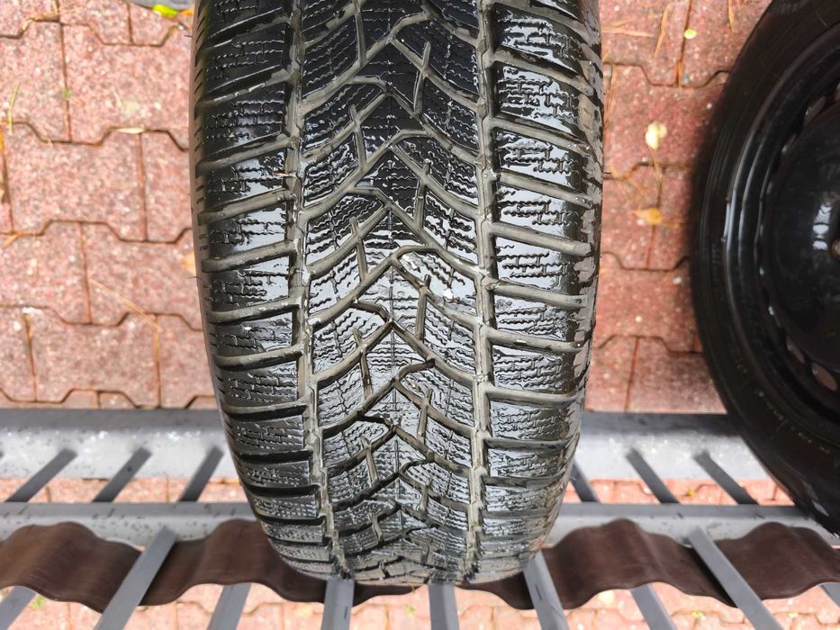 4x opony zimowe z felgami 215/60/16 Yokohama Dunlop