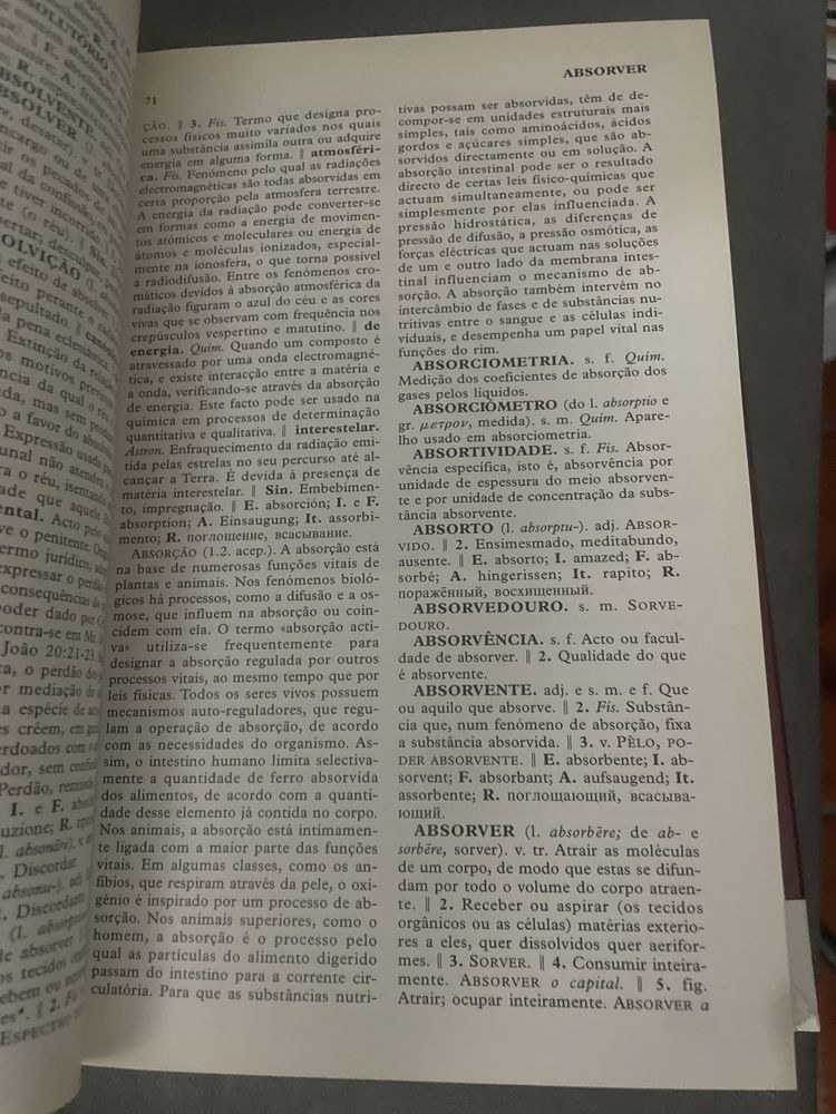 Grande Enciclopedia Universal- Vol 1