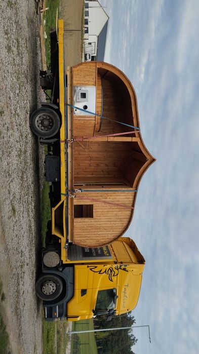 Transport maszyn rolniczych  niskopodwozie i budowlanych  słomy lub si