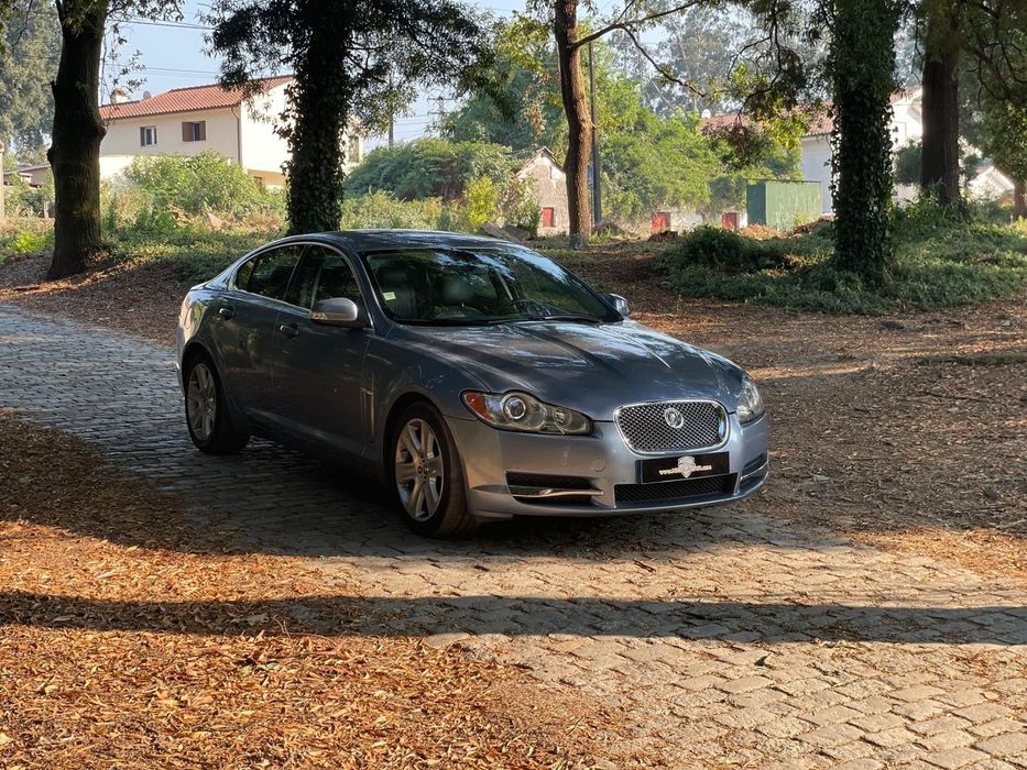 Jaguar XF 2.7 D V6 Premium Luxury