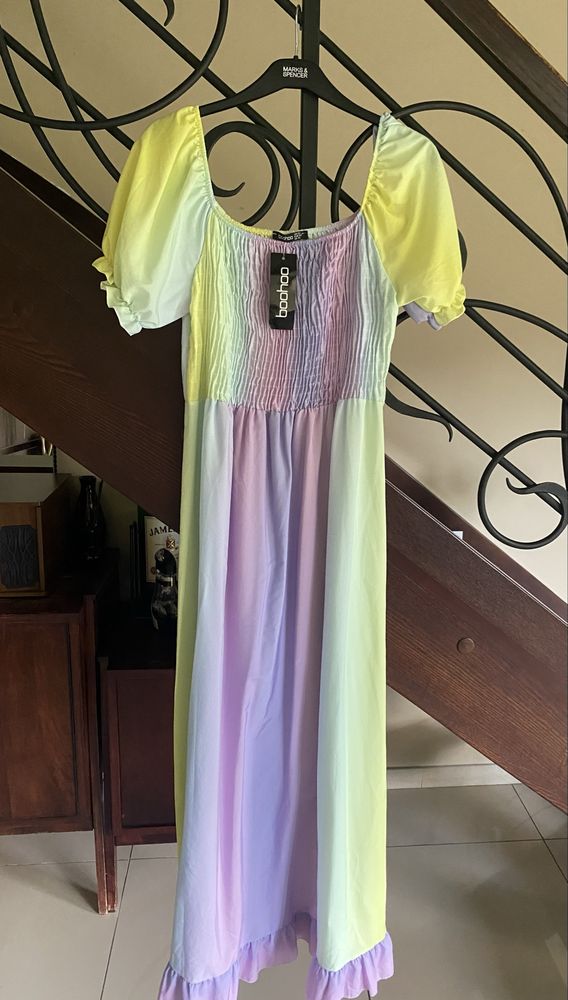 Boohoo nowa sukienka 22 50/52