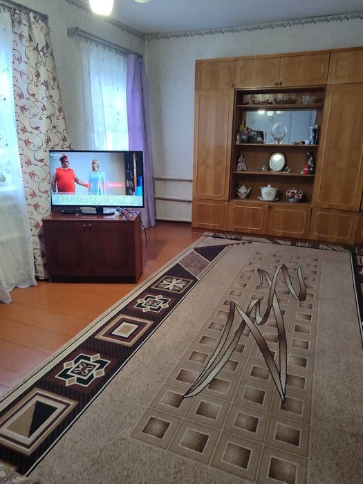 В продажу будинок на межі Золотоноша