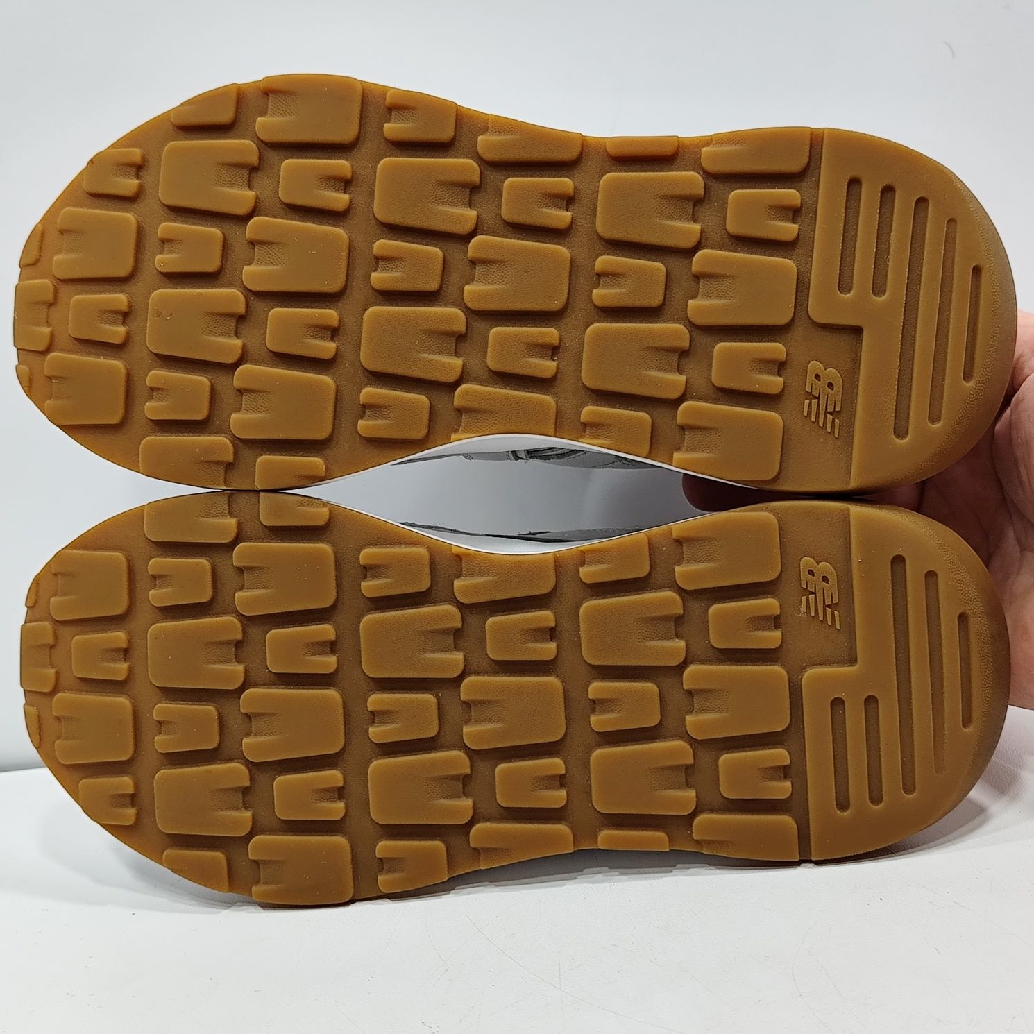 кросівки New Balance 574 38р/23.5см
