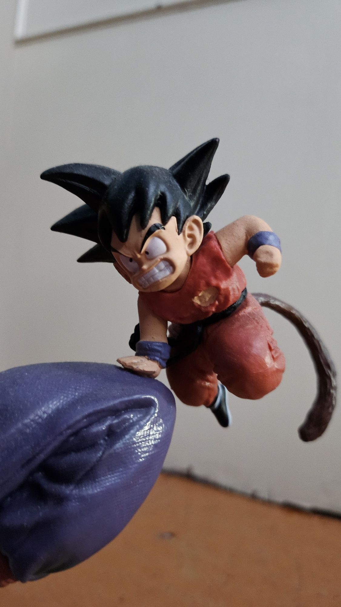 Figura anime DragonBall en treino 30cm novo com caixa