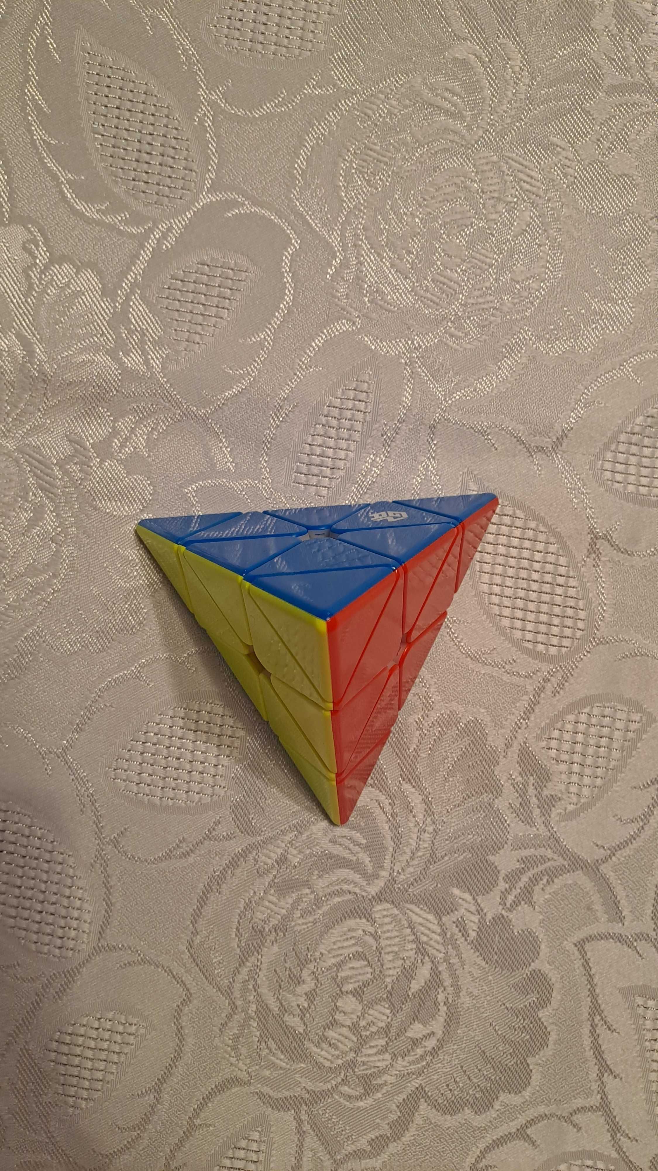 Kostka GAN Pyraminx M Standard