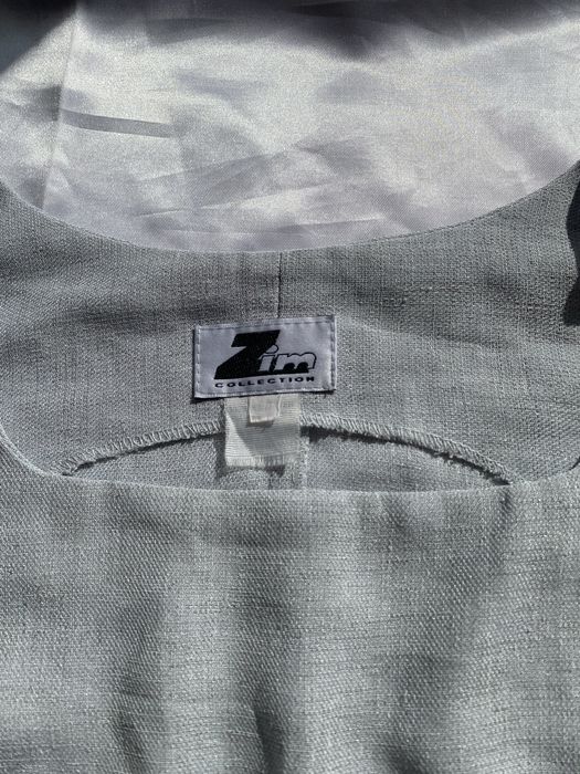 Szara sukienka z wiązaniem w pasie ciążowa M 38 basic zim