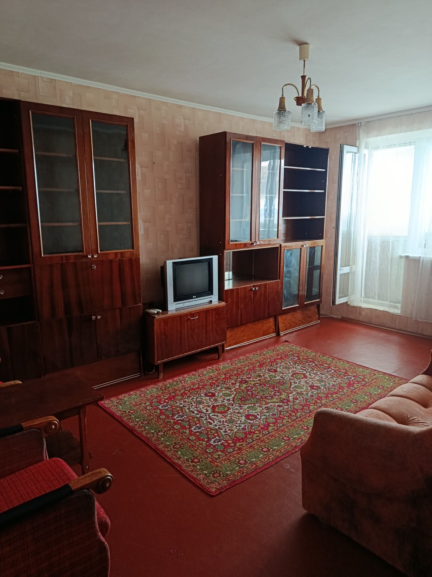 Продам 2 комнатную квартиру